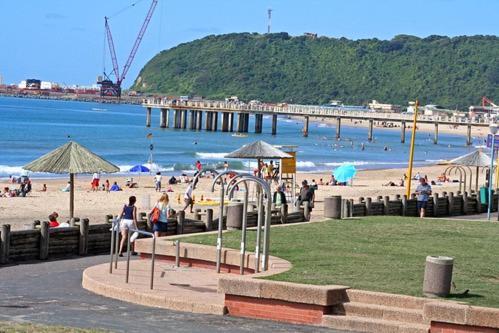 Apartment Waterfront 2 Bedroom Loadshedding Free Durban