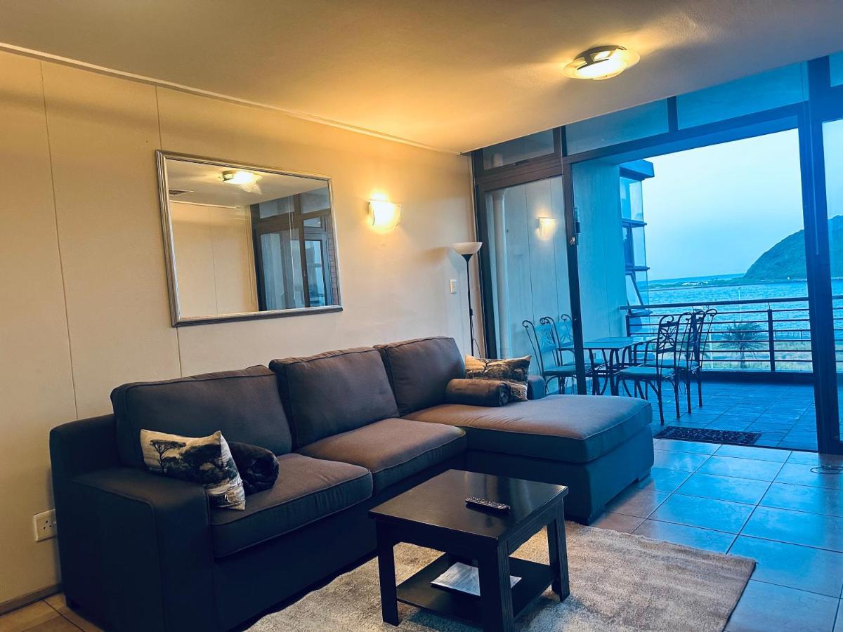 Waterfront 2 Bedroom Loadshedding Free Apartment *